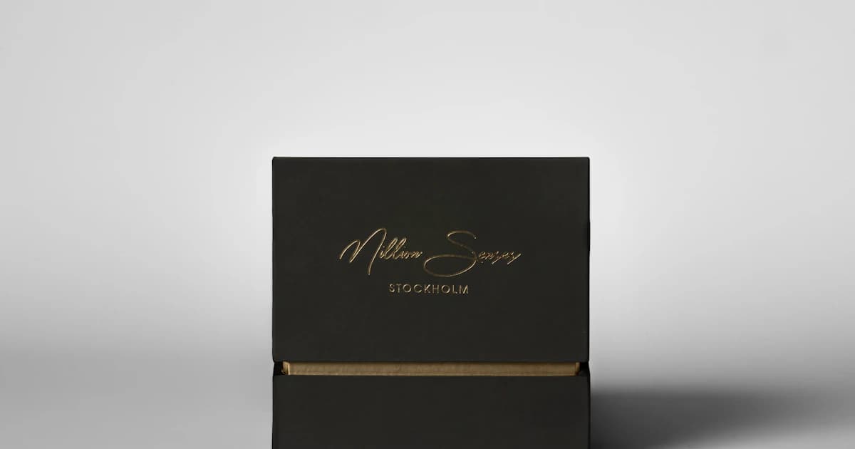 Premium Ramadan gift box with dates, Arabic calligraphy, and copper accents